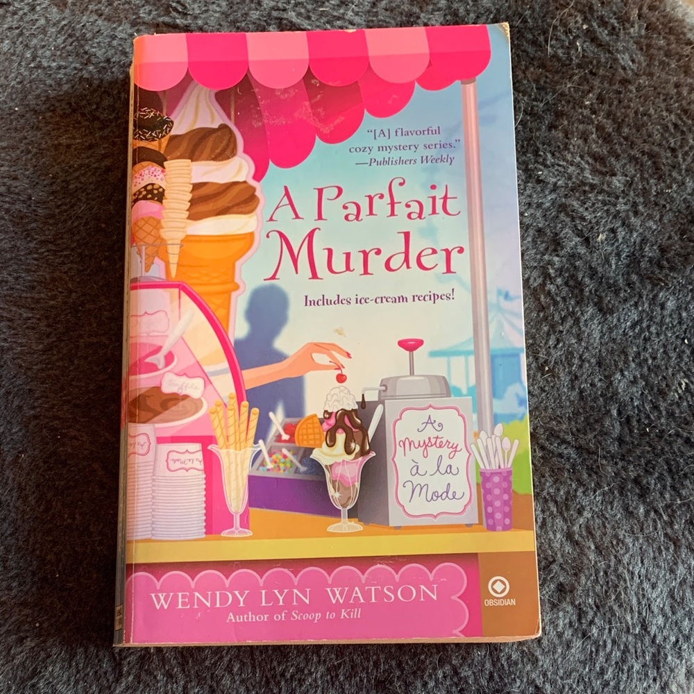 A Parfait Murder - Pink Cover